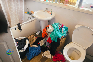 TOILET1